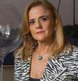 A atriz é especialista em interpretar mulheres odiosas e loucas por dinheiro  Foto: Marília Cabral/TV Globo  / Sala de TV