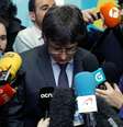 Ex-líder da Catalunha Carles Puigdemont (ao centro) fala com a imprensa em Bruxelas, na Bélgica
24/01/2018
REUTERS/Yves Herman  Foto: Reuters