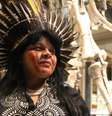 Sonia Guajajara em Berlim em 2017: agora candidata a vice-presidente do Brasil  Foto: DW / Deutsche Welle