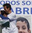 Pais de Gabriel estavam em campanha para tentar encontrar o menino  Foto: EPA / BBC News Brasil