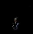 Lula precisa decidir até a tarde desta sexta se vai se entregar ou se resiste   Foto: REUTERS/Ricardo Moraes / BBCBrasil.com