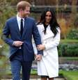 Príncipe Harry, do Reino Unido, posa para fotos com noiva Meghan Markle, em Londres 27/11/2017 REUTERS/Toby Melville   Foto: Reuters