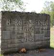 Bergen-Belsen, Alemanha: memorial de pedra no campo de concentração da segunda guerra mundial onde mais de 70 mil pessoas morreram.  Foto: iStock