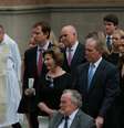 Ex-presidente George H.W. Bush, durante velório de esposa, eacompanhado do filho George W. Bush em Houston, Texas 21/4/2018 REUTERS/Richard Carson  Foto: Reuters