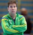 As acusações feitas por mais de 40 ginastas e ex-ginastas a Fernando de Carvalho Lopes, ex-técnico da seleção brasileira de ginástica, não são surpresas no esporte, de modo em geral. Os casos de abuso sexual e de outros tipos de assédio já aconteceram em diversas outras modalidades e, na maioria das vezes, feitas por pessoas que ocupavam um certo cargo de poder e influência. Alguns foram acusados e cumprem penas, outros não. Na maioria dos casos, dois fatores são comuns: o medo da denúncia e as consequências traumáticas na vida dos atletas.  Foto: Divulgação/CBG / LANCE!
