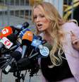 Stormy Daniels concede entrevista na saída de tribunal em Nova York
 16/4/2018   REUTERSLucas Jackson   Foto: Reuters