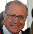 Alckmin disse que, enquanto José Roberto e Alexandre trabalharão na área agrícola, Bacha focará em propostas de abertura econômica.  Foto: Wilson Dias/Agência Brasil / BBCBrasil.com