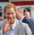 Príncipe Harry se diz calmo antes de casamento com Meghan Markle ao interagir com ingleses nesta sexta-feira, dia 18 de maio de 2018  Foto: Getty Images / PurePeople