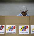 Venezuelano vota na cidade de Barquisimeto 20/05/2018 REUTERS/Carlos Jasso  Foto: Reuters