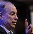 Pré-candidato do PDT à Presidência, Ciro Gomes, discursa em evento com sindicalistas em São Paulo
27/04/2018 REUTERS/Nacho Doce  Foto: Reuters