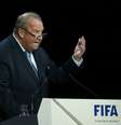 Michel D'Hooghe, presidente do Comitê Médico da FIFA  Foto: Arnd Wiegmann / Reuters