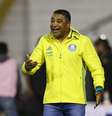 Roger Machado minimizou os últimos resultados negativos do Palmeiras e afirmou que a equipe alviverde está disputando por título em todos os campeonatos  Foto: Mariana Bazo / Reuters