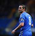 Frank Lampard em campo pelo Chelsea contra o Wigan, em 2013  Foto: Laurence Griffiths / Getty Images