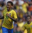 Neymar durante jogo amistoso entre Brasil x Croacia realizado no estadio de Anfield, em Liverpool  Foto: Pedro Martins / MoWA Press