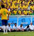 Fred era titular do técnico Felipão em 2014  Foto: SERGIO BARZAGHI / Gazeta Press