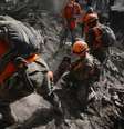 Soldados fazem buscas em área afetada por vulcão em Escuintla
 6/6/2018    REUTERS/Fabricio Alonzo   Foto: Reuters