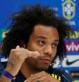 Lateral Marcelo durante entrevista coletiva em Londres
07/06/2018 Action Images via Reuters/Matthew Childs  Foto: Reuters