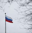 Bandeira da Rússia é vista em consulado do país em Washington, Estados Unidos 26/03/2018  REUTERS/Lindsey Wasson  Foto: Reuters