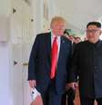 Encontro foi o primeiro entre os líderes dos dois países  Foto: KCNA / Reuters