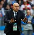 Stanislav Cherchesov durante jogo da Rússia com a Arábia Saudita  Foto: Reuters