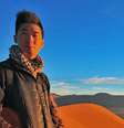Calvin Sun avisa a outros viajantes para ficarem longe de área proibida a turistas no quinto andar de um hotel 5 estrelas na capital norte-coreana  Foto: BBC News Brasil