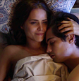 Rosa (Letícia Colin) e Valentim (Danilo Mesquita) em sua primeira vez juntos: novela tem sexo para todos os gostos  Foto: TV Globo / Divulgação
