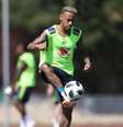 Neymar disse estar sem dores e deve enfrentar normalmente a seleção da Costa Rica na sexta  Foto: Lucas Figueiredo/CBF / LANCE!