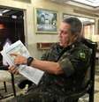 General Walter Braga Netto durante entrevista à Reuters no Rio de Janeiro  Foto: Reuters