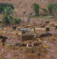 Distrito de Bento Rodrigues coberto de lama após colapso de barragem da Samarco, em Mariana  06/11/2015
REUTERS/Ricardo Moraes  Foto: Reuters