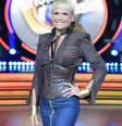 Xuxa Meneghel se submeteu a uma cirurgia para trocar as próteses de silicone dos seios  Foto: Divulgação, RecordTV / PurePeople