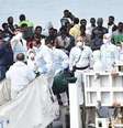 Deslocados externos chegam à Itália no navio Diciotti, em junho  Foto: ANSA / Ansa - Brasil