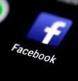 Aplicativo do Facebook em tela de celular
3/08/2017 REUTERS/Thomas White  Foto: Thomas White / Reuters
