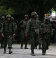 Militares fazem operação em favela do Rio de Janeiro  Foto: Pilar Olivares / Reuters