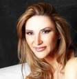 A bancária Lilian Calixto viajou de Cuiabá até o Rio para fazer preenchimento de glúteo com Denis Furtado / Imagem: Reprodução/Facebook  Foto: BBC News Brasil