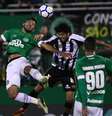 Em jogo bem disputado na Arena Condá, Chapecoense e Santos não saíram do zero; resultado não foi bom para ambos os times   Foto: Márcio Cunha / Estadão Conteúdo