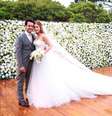1. O painel de flores do casamento da Marina Ruy Barbosa foi um verdadeiro sucesso  Foto: Viva Decora