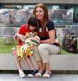 Adolescente britânico Billy Caldwell, de 12 anos, cujo caso teve grande repercussão no país, será beneficiado com a mudança na lei  Foto: Peter Nicholls/File Photo / Reuters