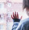 Pesquisa mostra que autismo pode ser determinado pela saúde intestinal da mãe  Foto: Xesai / iStock