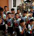 Meninos resgatados de caverna chegam para coletiva de imprensa em Chiang Rai, na Tailândia 18/07/2018 REUTERS/Soe Zeya Tun  Foto: Reuters