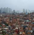 Especialistas da ONU dizem que pobres estão sofrendo mais com cortes em gastos do governo  Foto: BBC News Brasil