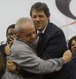 O ex-prefeito de São Paulo Fernando Haddad e o ex-presidente Lula em evento em São Paulo, em 2016  Foto: Gabriela Biló / Estadão Conteúdo