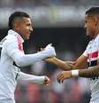 Equatoriano Joao Rojas e Everton comemoram gol do São Paulo contra o Vasco no Morumbi na pela 17ª rodada do Campeonato Brasileiro 2018  Foto: SERGIO BARZAGHI / Gazeta Press