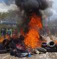 Brasileiros agrediram e incendiaram acampamentos de refugiados em Pacaraima  Foto: ISAC DANTES/AFP/Getty Images / BBC News Brasil