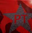 Bandeira do PT durante protesto em São Paulo 16/08/2015 REUTERS/Nacho Doce  Foto: Reuters