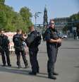 Policiais alemães durante protesto em Dresden 28/08/2018 REUTERS/Matthias Rietschel  Foto: Reuters