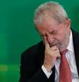 Durante a madrugada, os ministros do tribunal negaram por 6 votos a 1 que Lula faça campanha como candidato, incluindo em propaganda eleitoral, veiculada em rádio e televisão  Foto: Igo Estrela / Getty Images 