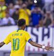 Neymar, atacante do Paris Saint-Germain, e agora capitão permanente da seleção brasileira, havia ficado de fora da lista dos dez melhores jogadores do mundo e não concorre ao principal prêmio individual  Foto: Igor Castro / Agência I7 / Estadão Conteúdo