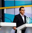 João Doria (PSDB) e Luiz Marinho (PT) durante debate da TV Gazeta neste domingo (16)  Foto: ALOISIO MAURICIO / Estadão