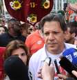Haddad participou de ato de campanha na Avenida Paulista neste domingo (16)  Foto: FÁBIO VIEIRA / Estadão Conteúdo