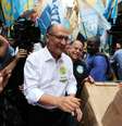 Candidato à Presidência pelo PSDB, Geraldo Alckmin, faz campanha em mercado popular no Rio de Janeiro
13/09/2018
REUTERS/Sergio Moraes  Foto: Reuters